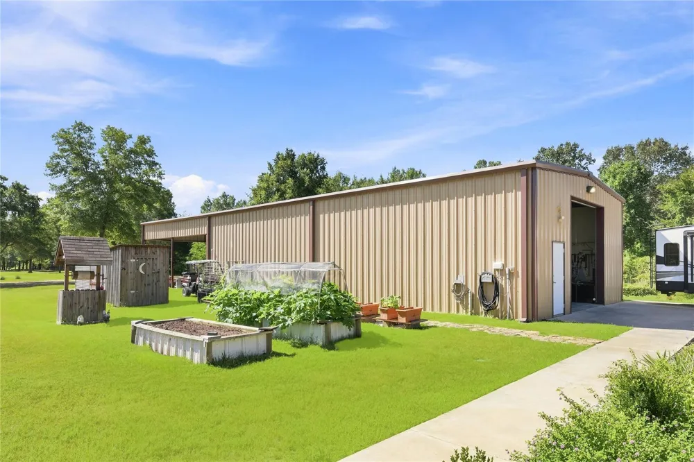 1035 Fm 3277 Livingston, TX 77351