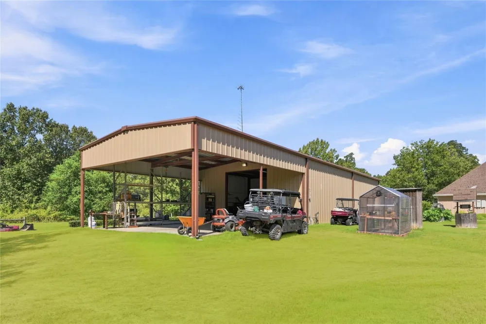 1035 Fm 3277 Livingston, TX 77351