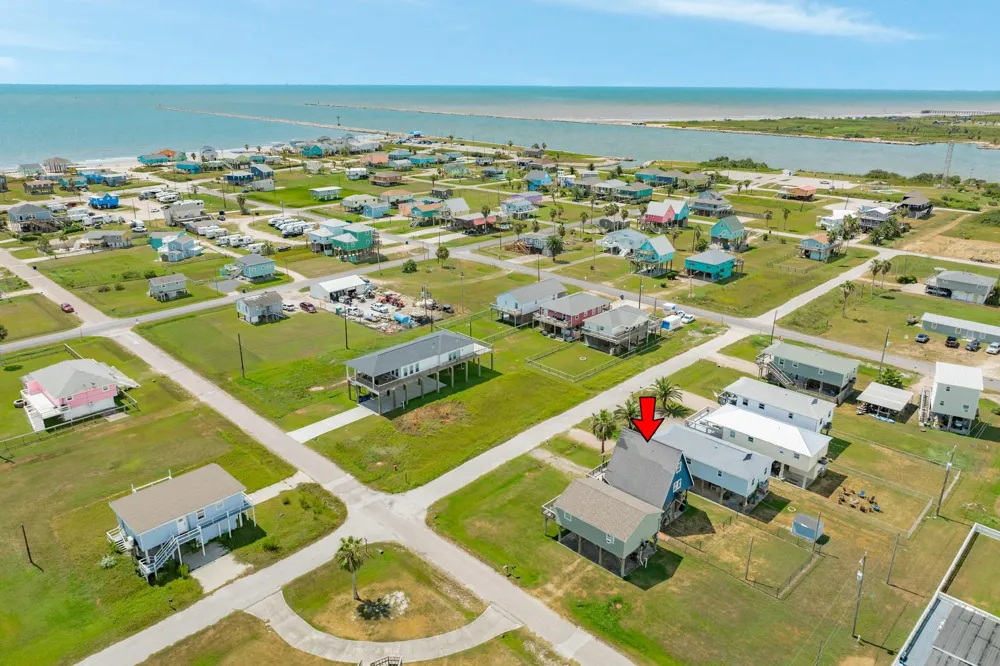 1106 Treaty Drive Surfside Beach, TX 77541