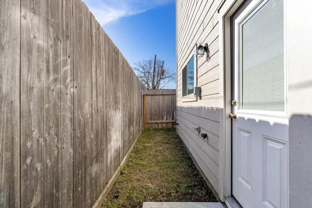 3235 Longleaf Meadows Drive Houston, TX 77063