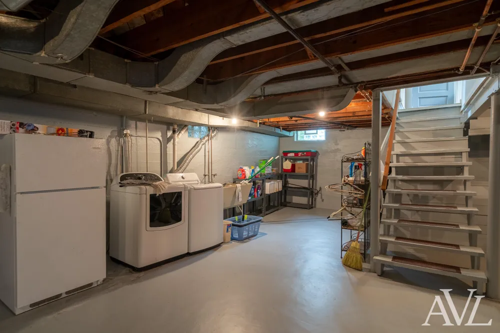 315 Bristol Avenue NW Grand Rapids, MI 49504
