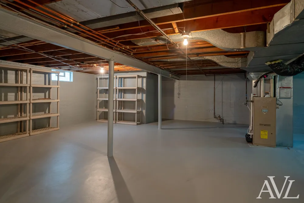 315 Bristol Avenue NW Grand Rapids, MI 49504