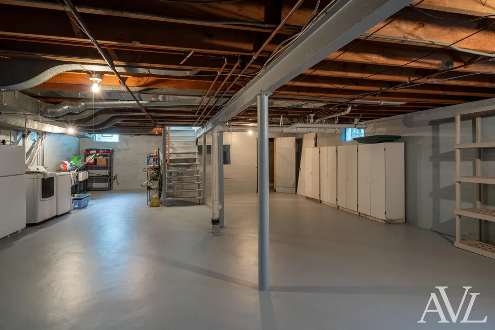 315 Bristol Avenue NW Grand Rapids, MI 49504