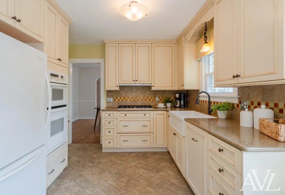 315 Bristol Avenue NW Grand Rapids, MI 49504
