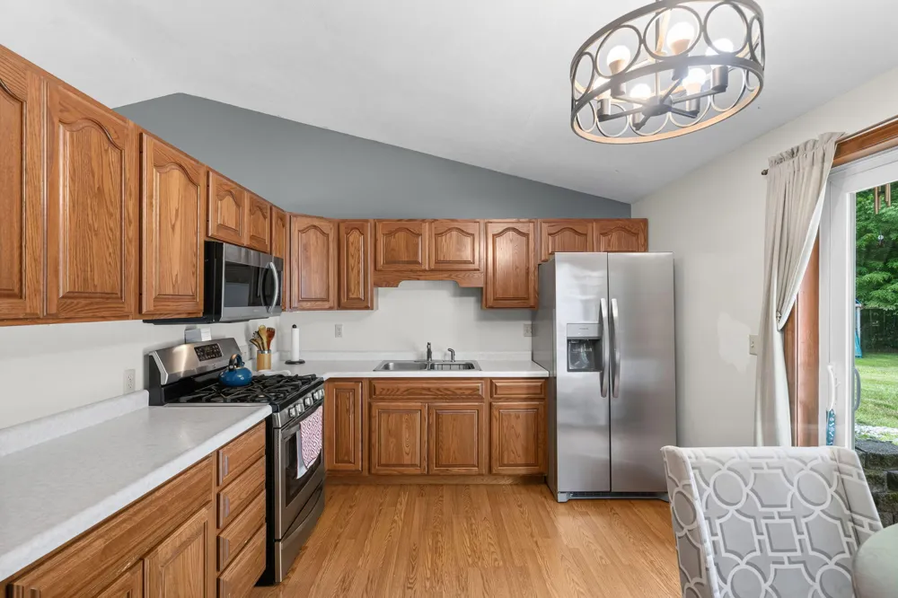 18145 148th Avenue Spring Lake, MI 49456