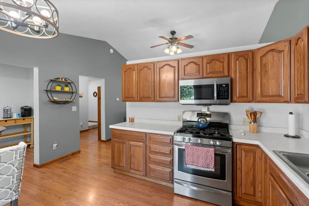 18145 148th Avenue Spring Lake, MI 49456