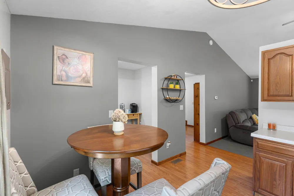 18145 148th Avenue Spring Lake, MI 49456