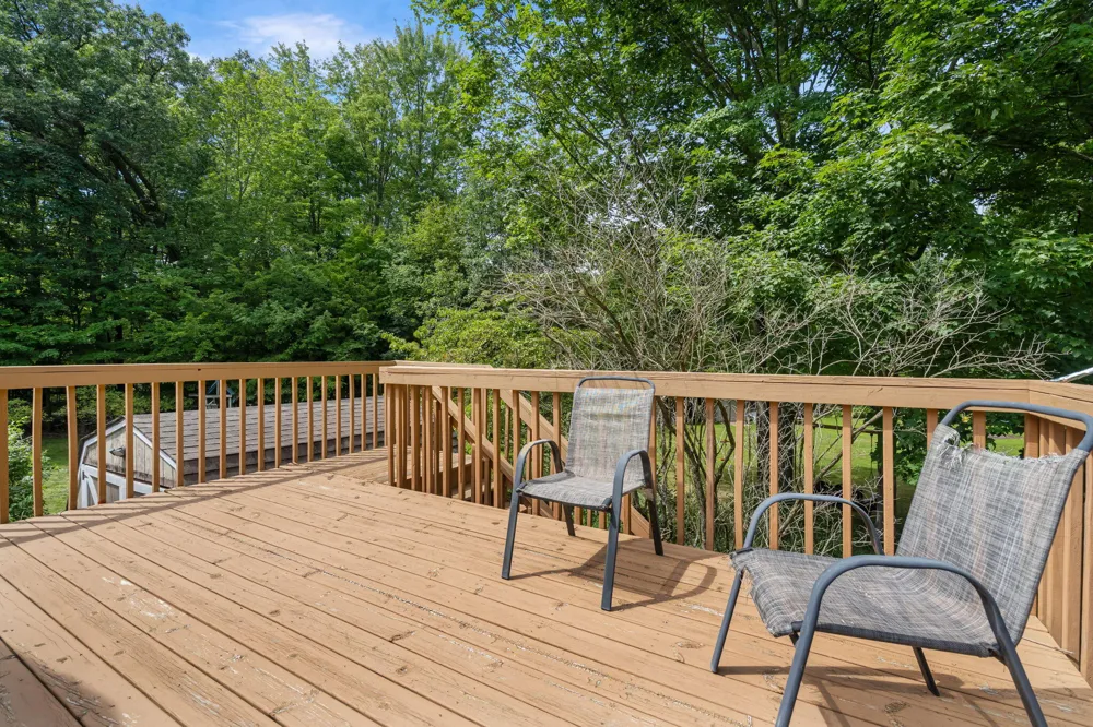 18145 148th Avenue Spring Lake, MI 49456