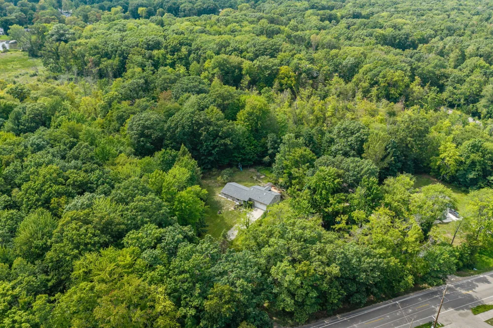 18145 148th Avenue Spring Lake, MI 49456
