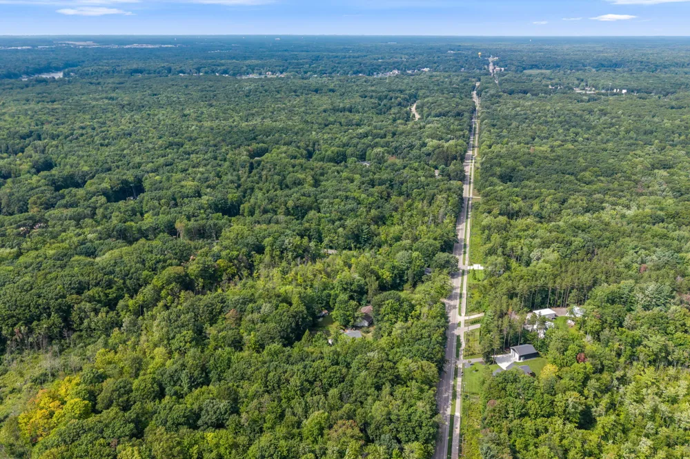 18145 148th Avenue Spring Lake, MI 49456