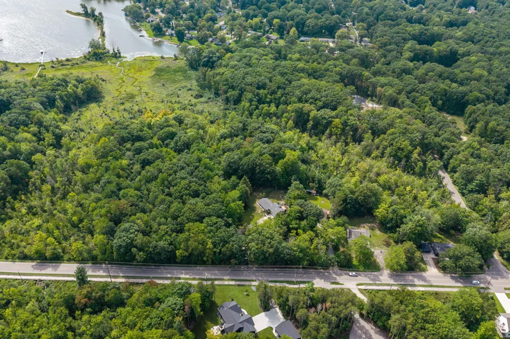 18145 148th Avenue Spring Lake, MI 49456