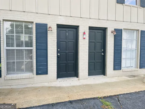 128 S Main AVE