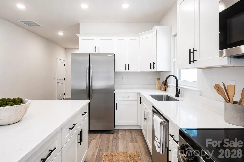 4147 2nd Street NE Hickory, NC 28601