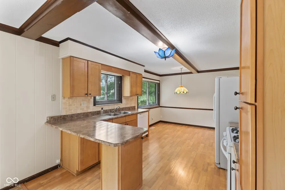 103 Merlin Drive Franklin, IN 46131
