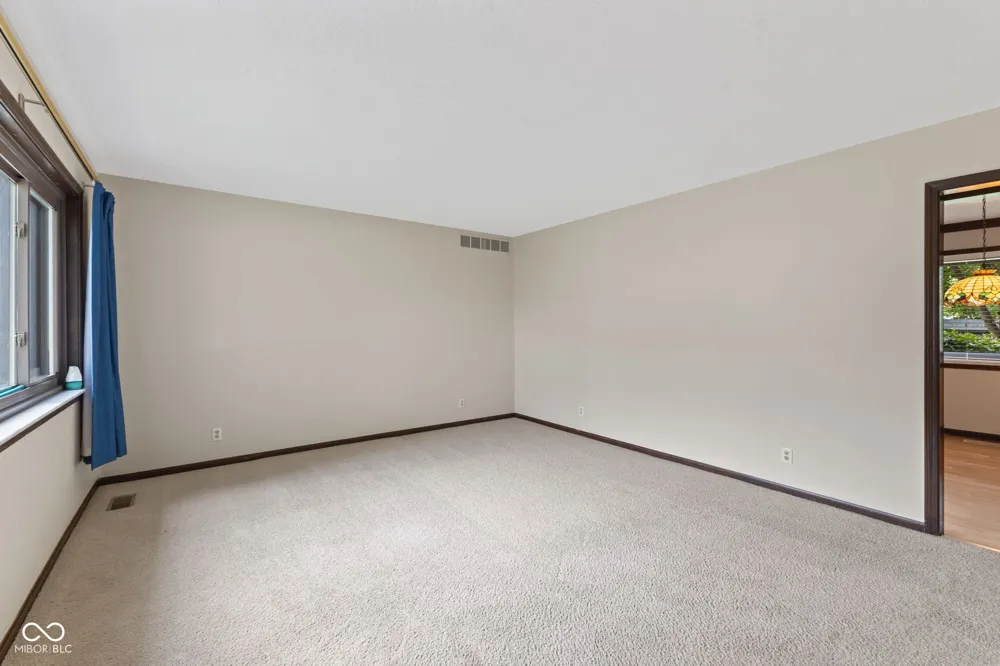 103 Merlin Drive Franklin, IN 46131