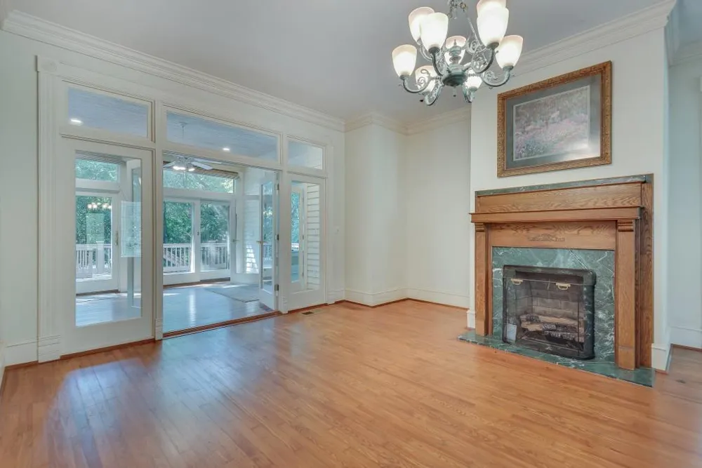 1001 Asbury Street Oxford, GA 30054