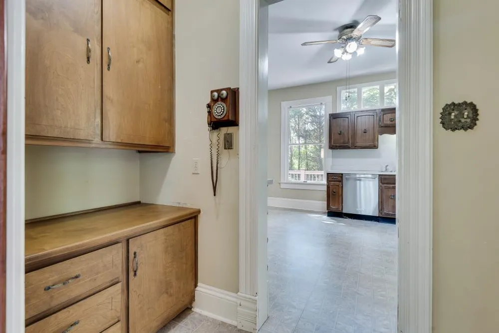 1001 Asbury Street Oxford, GA 30054