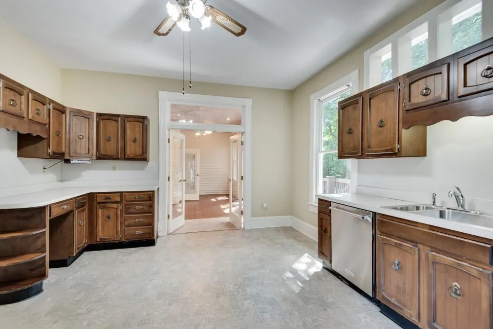 1001 Asbury Street Oxford, GA 30054