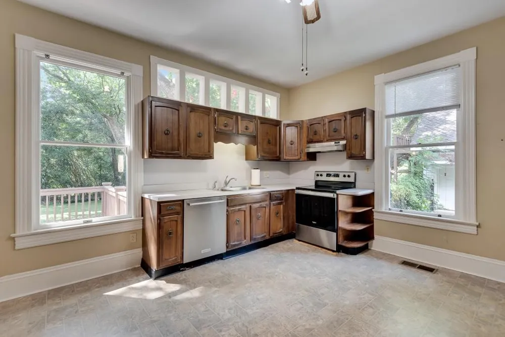 1001 Asbury Street Oxford, GA 30054