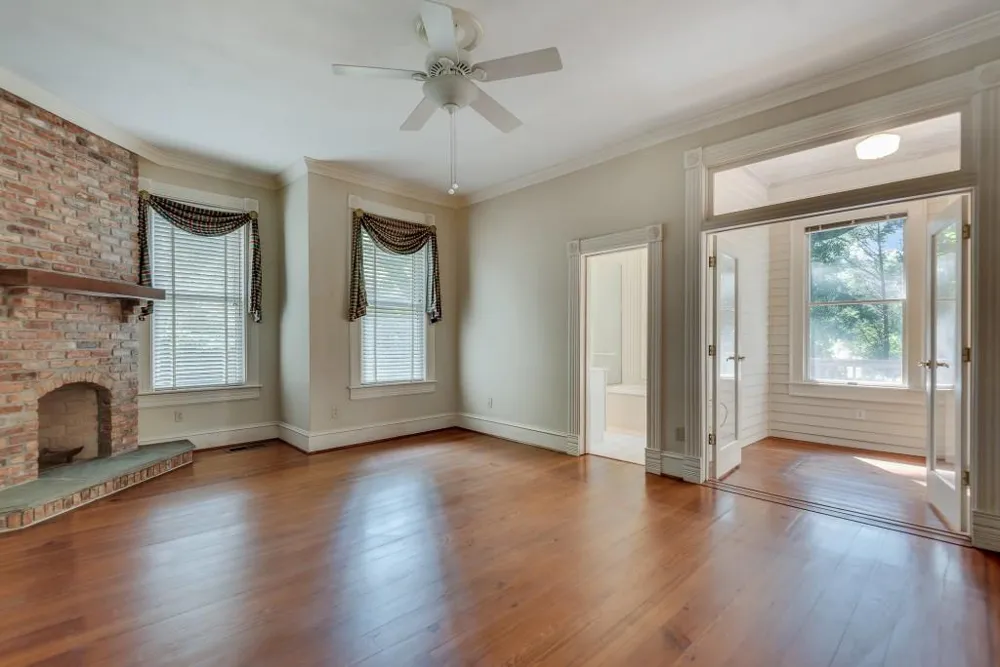 1001 Asbury Street Oxford, GA 30054