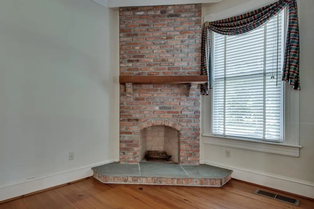 1001 Asbury Street Oxford, GA 30054