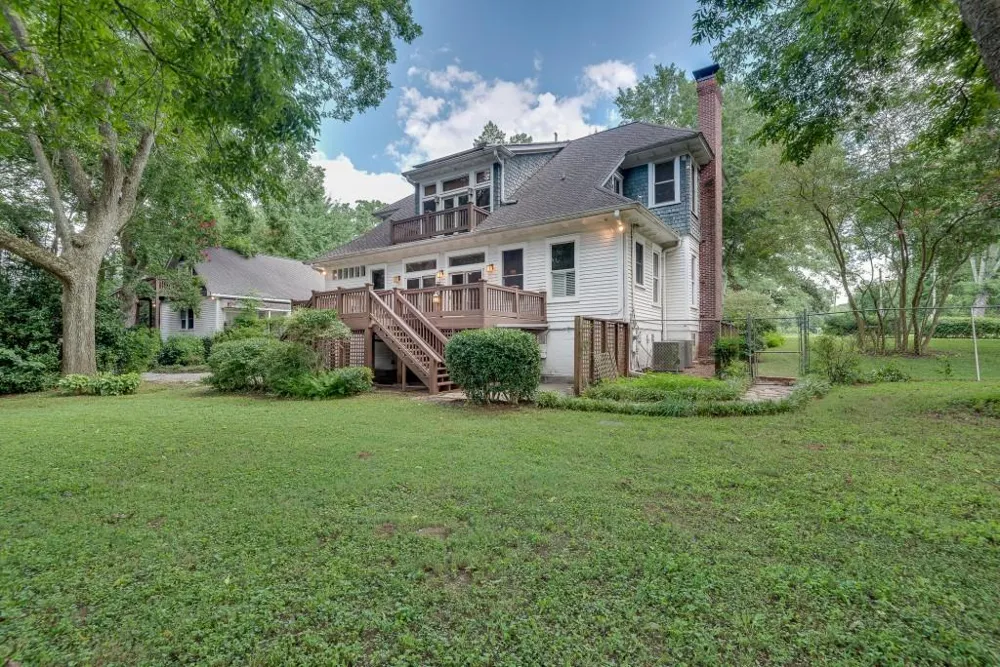 1001 Asbury Street Oxford, GA 30054