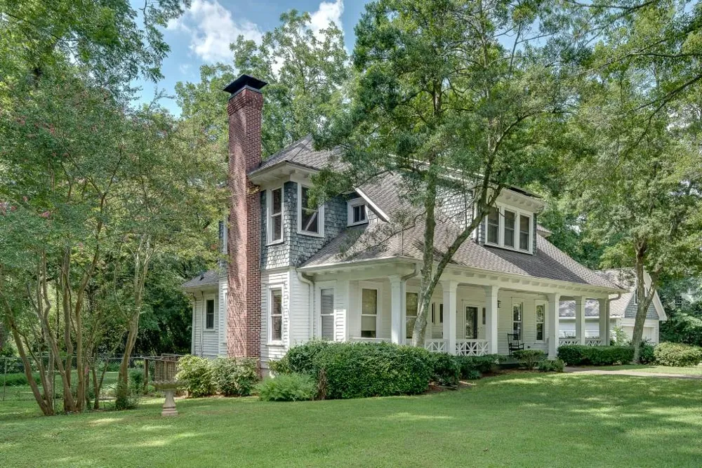 1001 Asbury Street Oxford, GA 30054