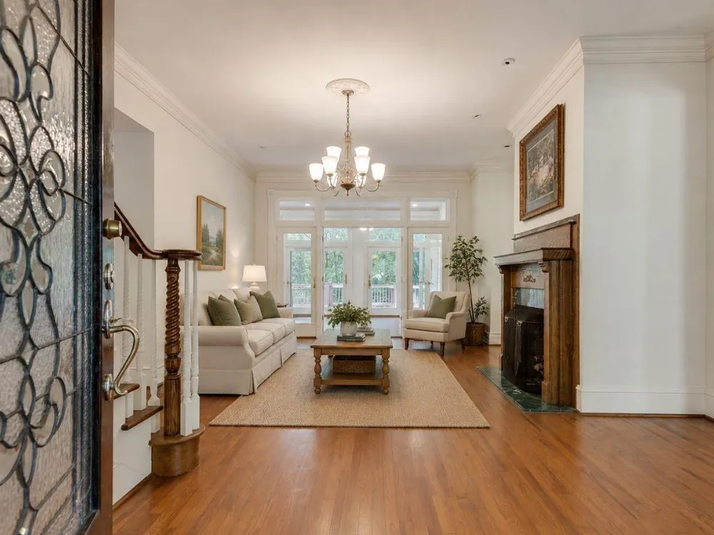 1001 Asbury Street Oxford, GA 30054