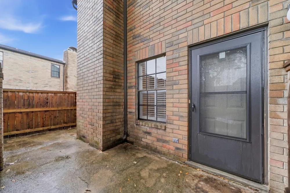 9850 Pagewood Lane #1009 Houston, TX 77042