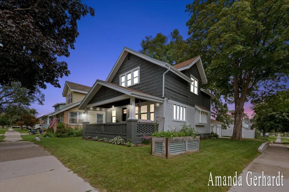 1500 Powers Avenue NW Grand Rapids, MI 49504