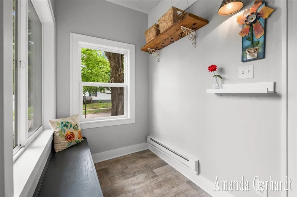 1500 Powers Avenue NW Grand Rapids, MI 49504
