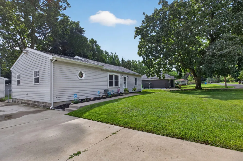 717 23rd Street Jackson, MI 49203