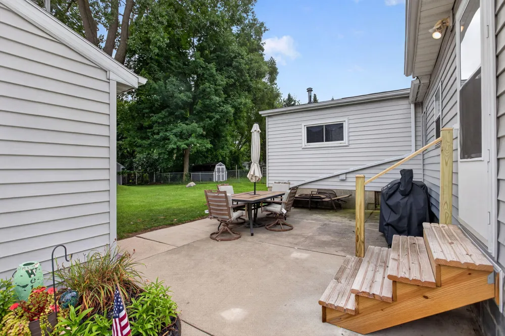 717 23rd Street Jackson, MI 49203