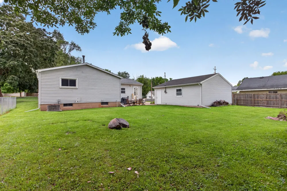 717 23rd Street Jackson, MI 49203