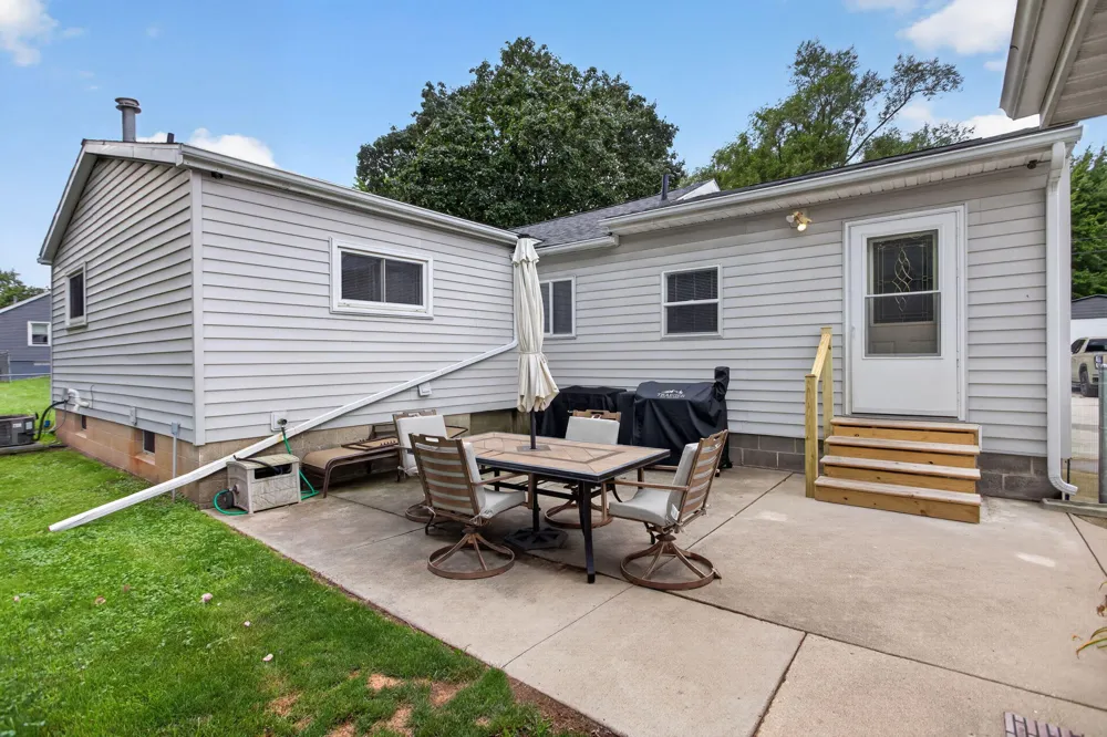 717 23rd Street Jackson, MI 49203