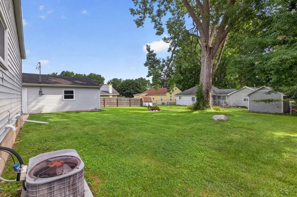 717 23rd Street Jackson, MI 49203