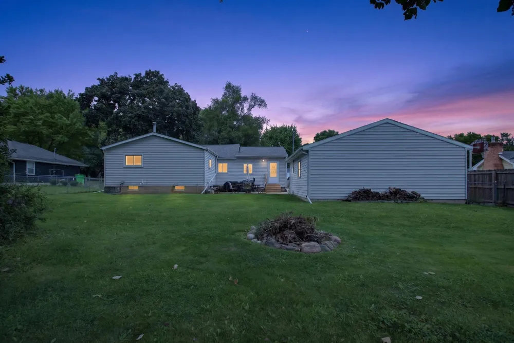 717 23rd Street Jackson, MI 49203