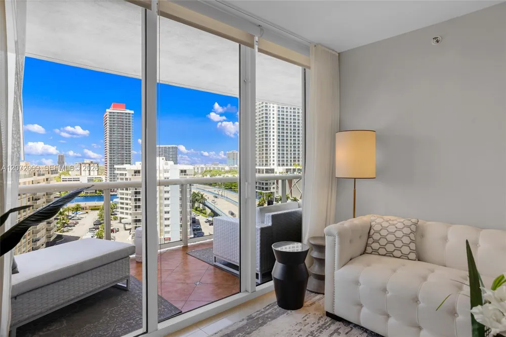 1800 S Ocean Dr #1108 Hallandale Beach, FL 33009