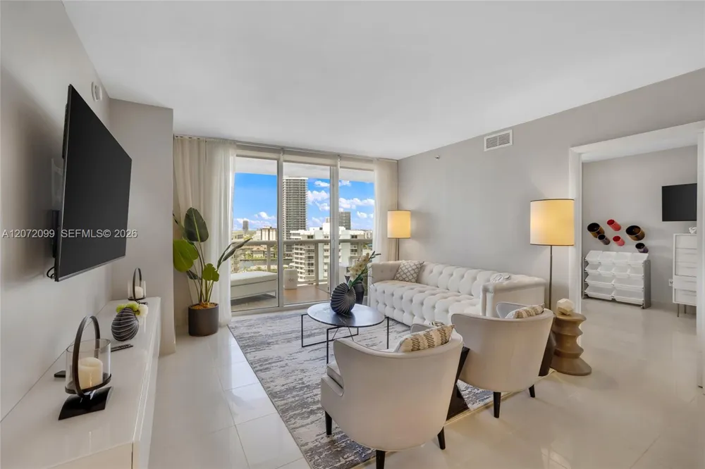 1800 S Ocean Dr #1108 Hallandale Beach, FL 33009