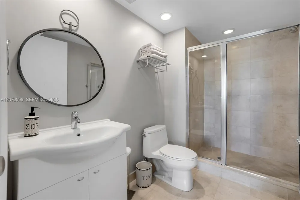 1800 S Ocean Dr #1108 Hallandale Beach, FL 33009