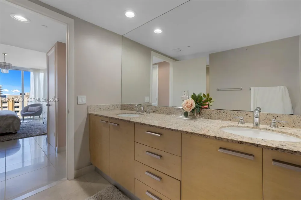 1800 S Ocean Dr #1108 Hallandale Beach, FL 33009