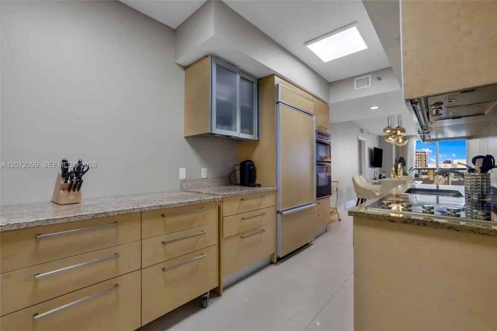 1800 S Ocean Dr #1108 Hallandale Beach, FL 33009