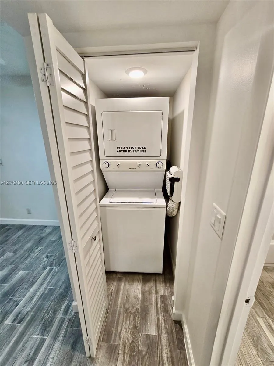 470 NW 20th St #201 Boca Raton, FL 33431