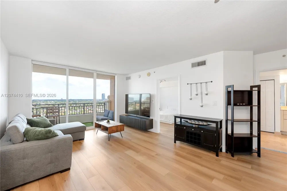 3232 Coral Way #1507 Miami, FL 33145