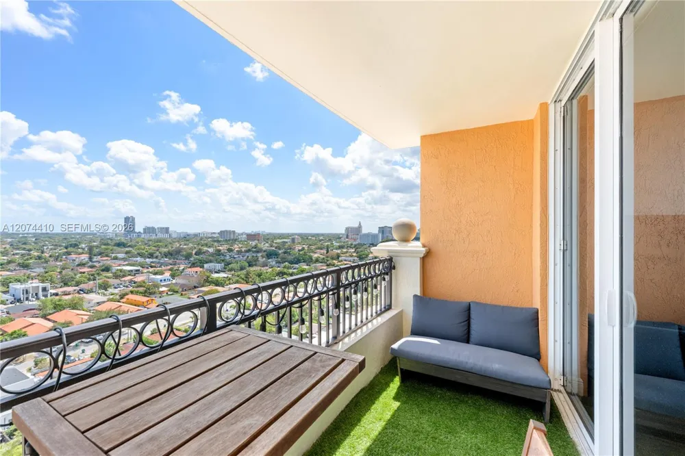 3232 Coral Way #1507 Miami, FL 33145