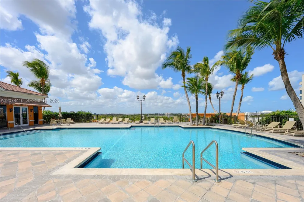 3232 Coral Way #1507 Miami, FL 33145