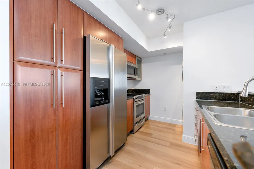 3232 Coral Way #1507 Miami, FL 33145