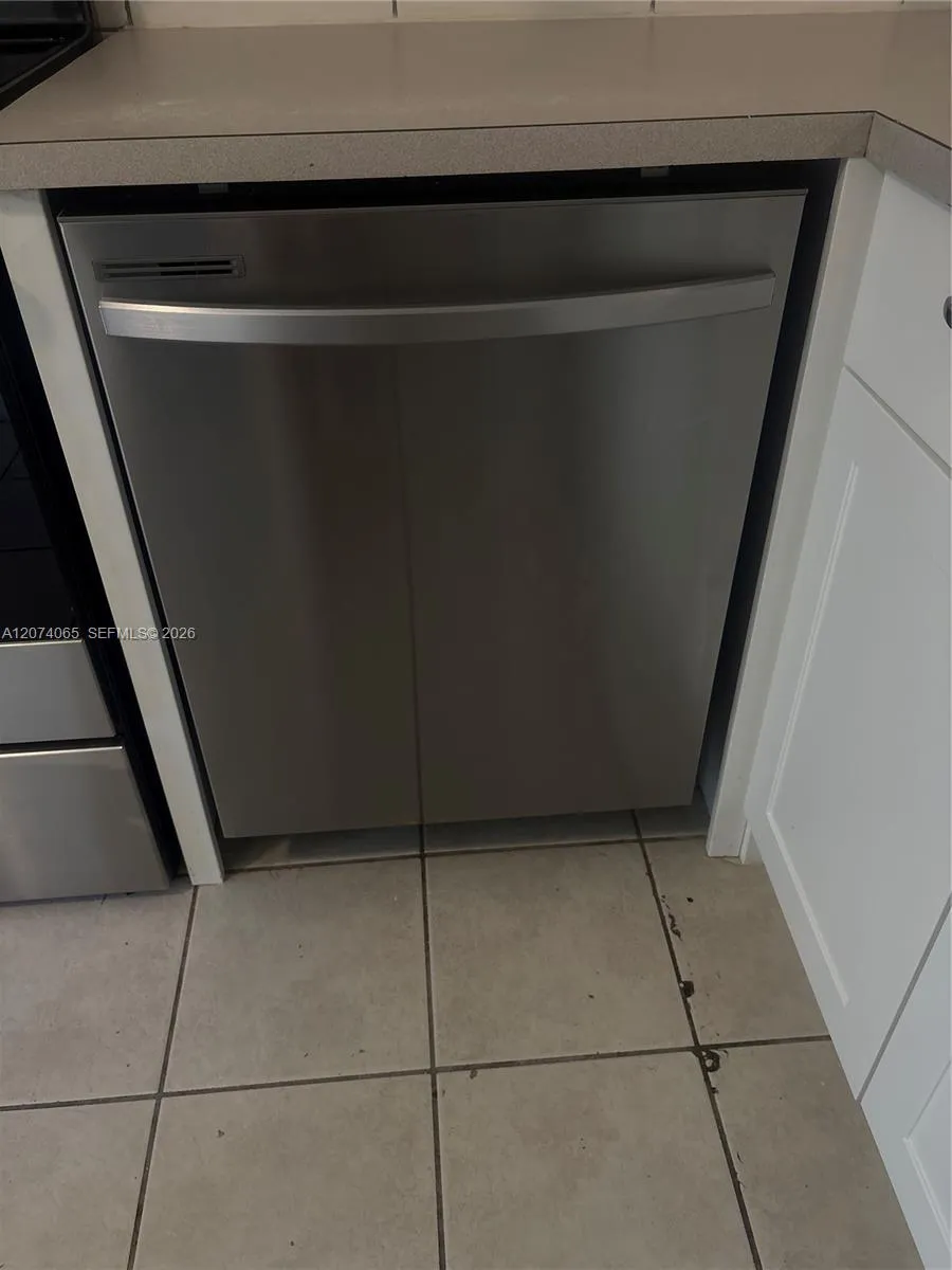 2910 SE 13th Rd #105-44 Homestead, FL 33035