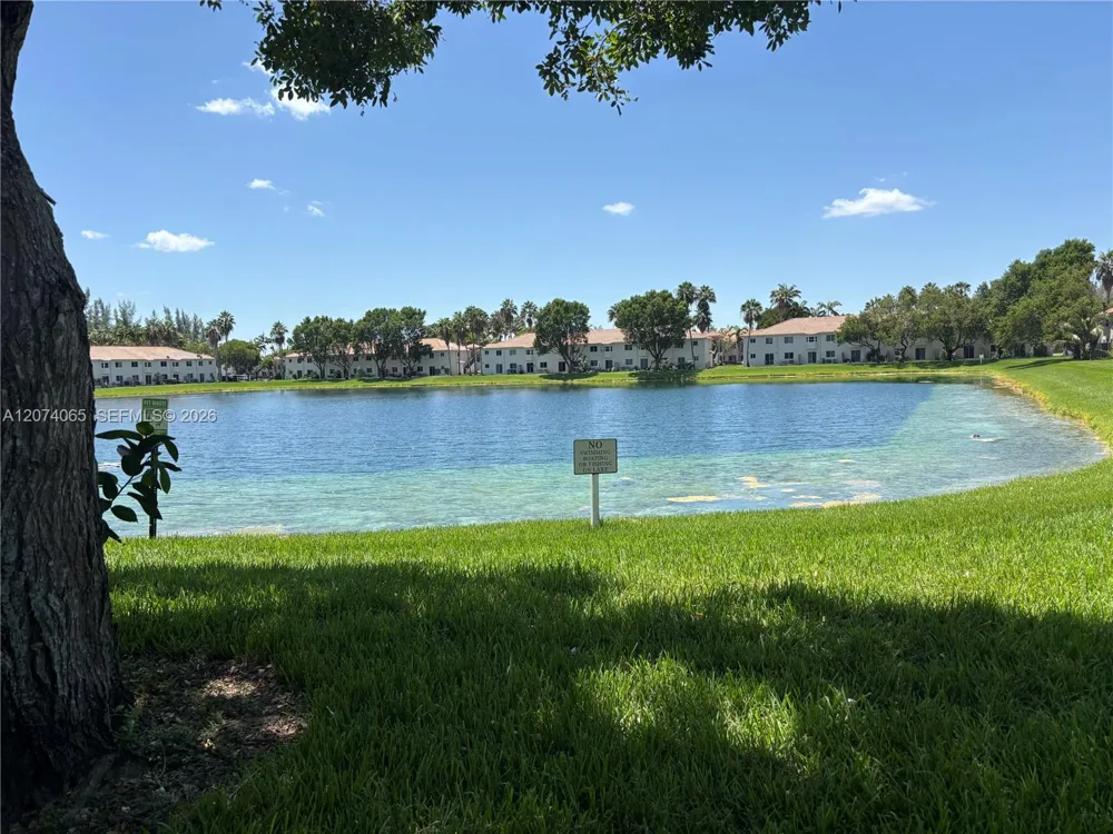 2910 SE 13th Rd #105-44 Homestead, FL 33035