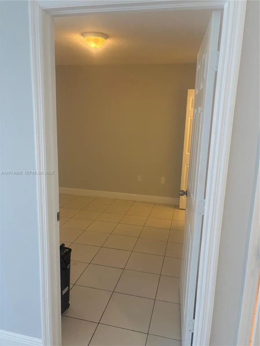 2910 SE 13th Rd #105-44 Homestead, FL 33035